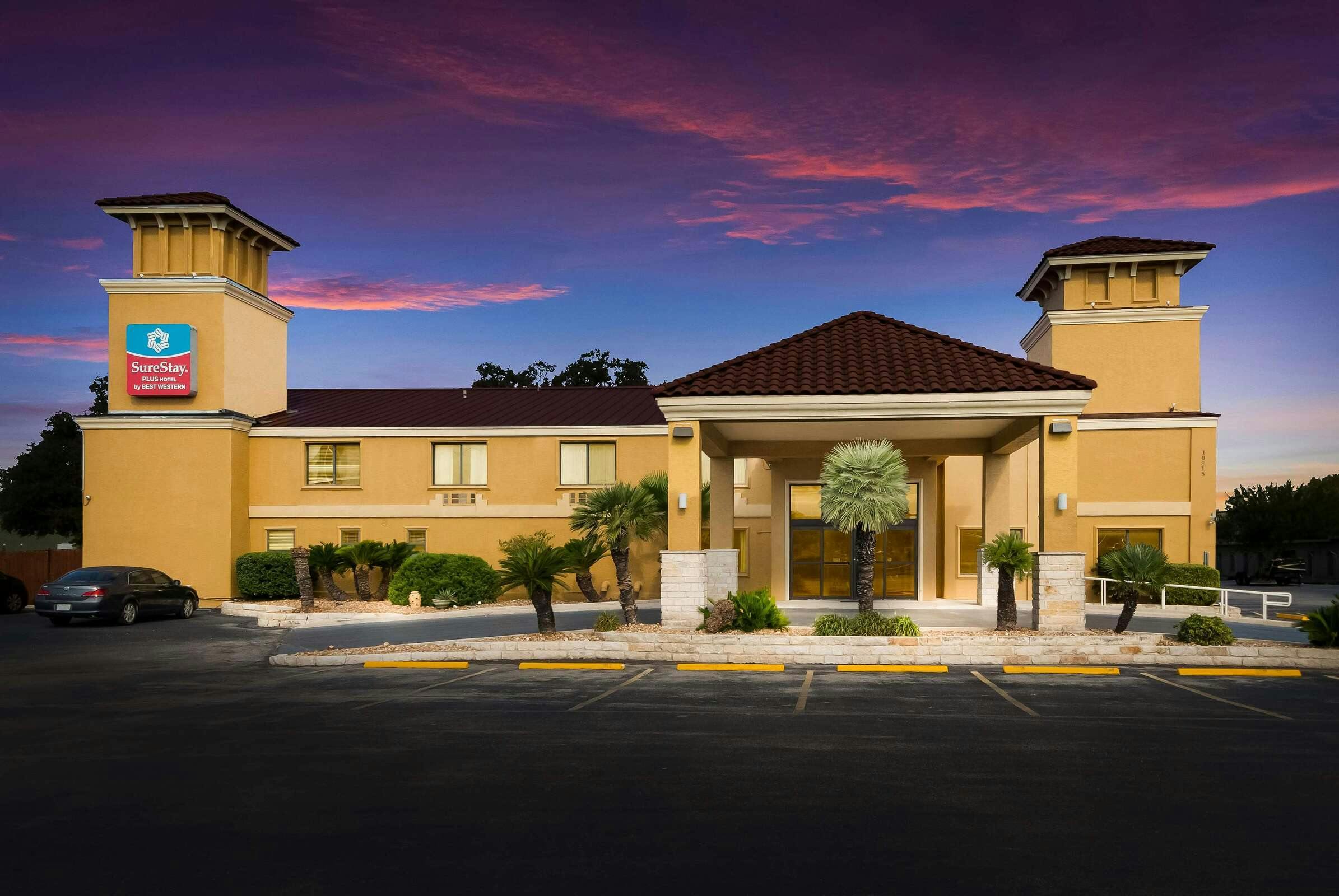 Sure Stay Plus Hotel By Best Western San Antonio North