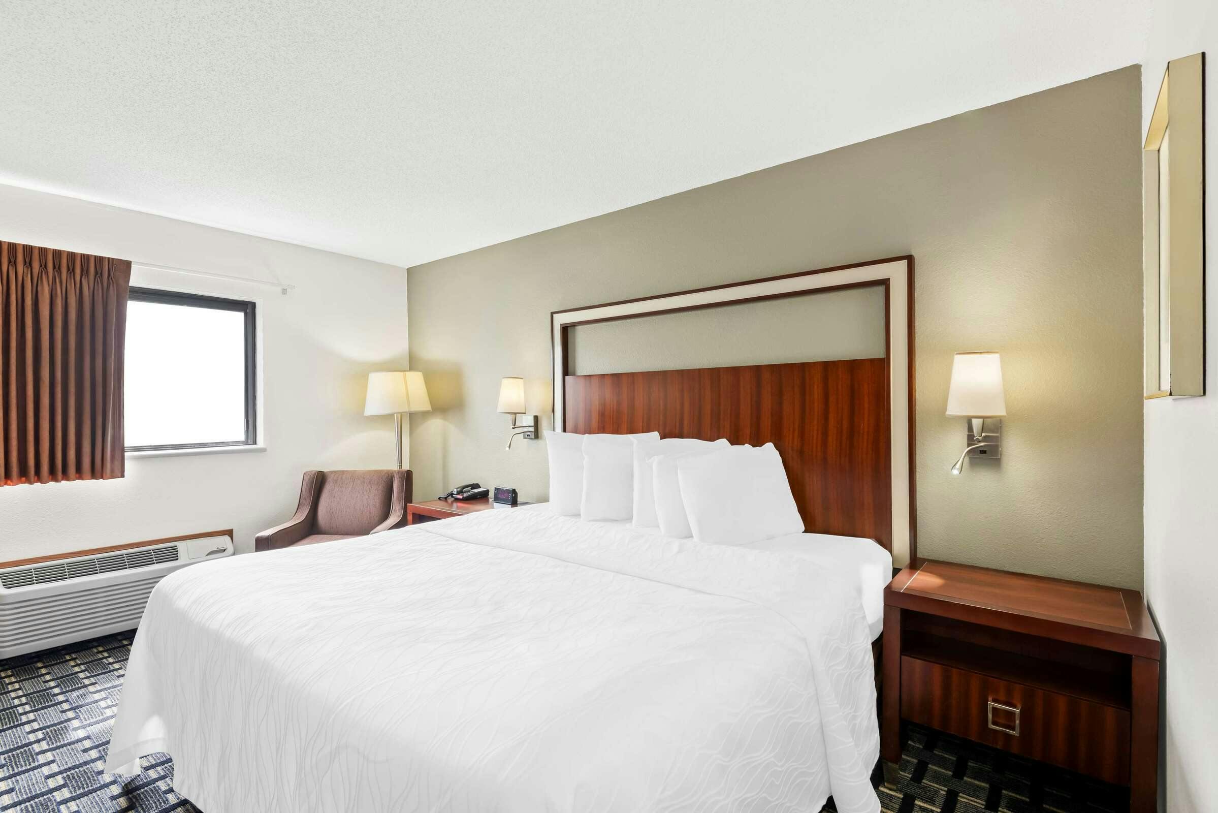 Hotel Sure Stay Hotel By Best Western Manchester photo 4