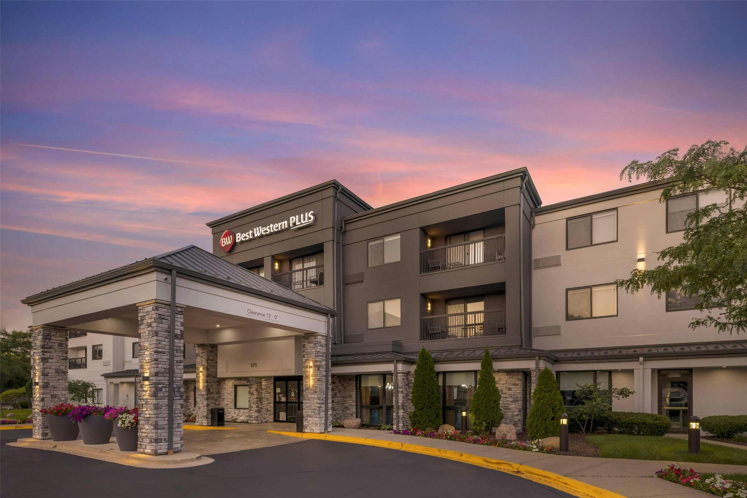Best Western Plus Elgin Chicago