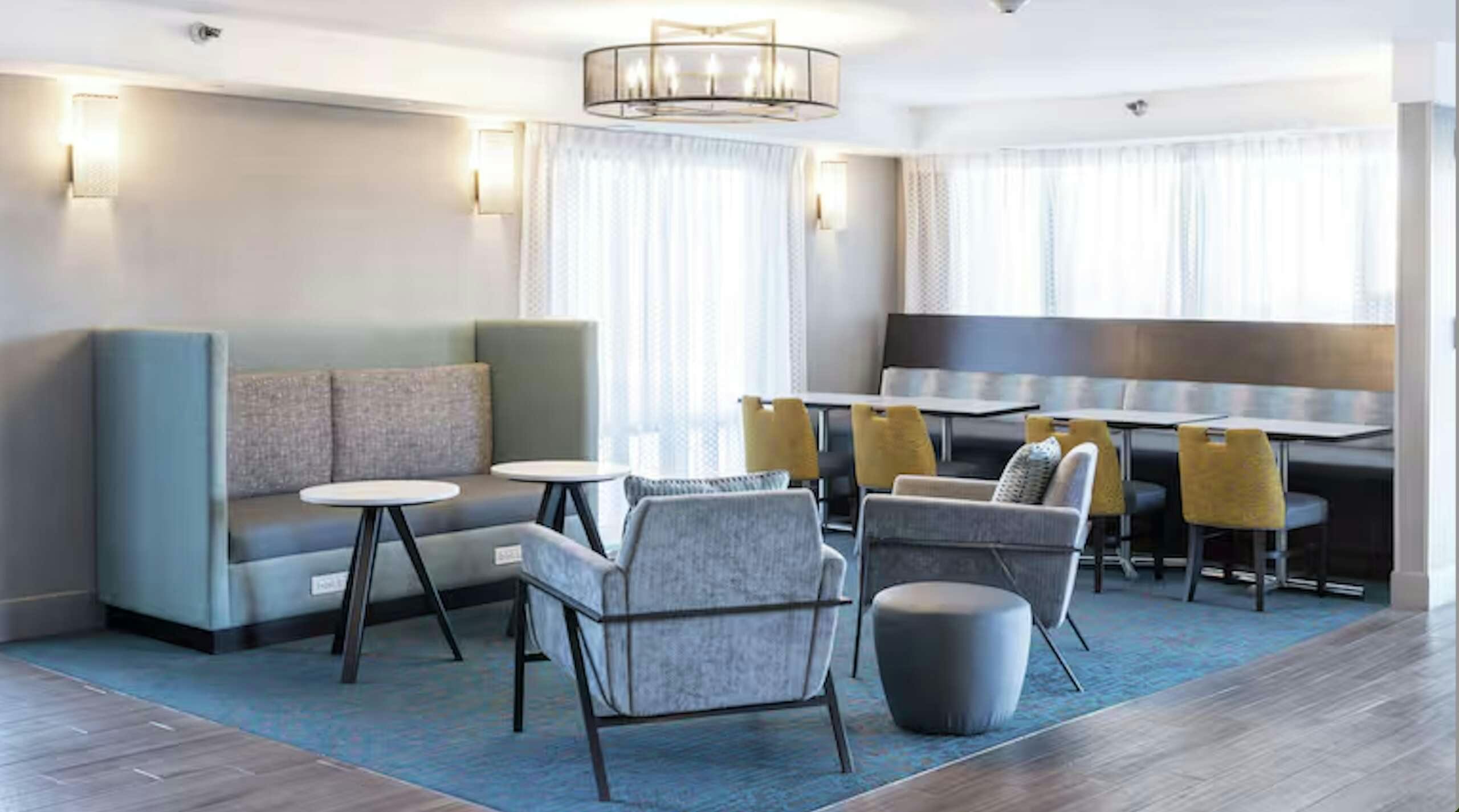 Hotel Hampton Inn Los Angeles Santa Clarita photo 2