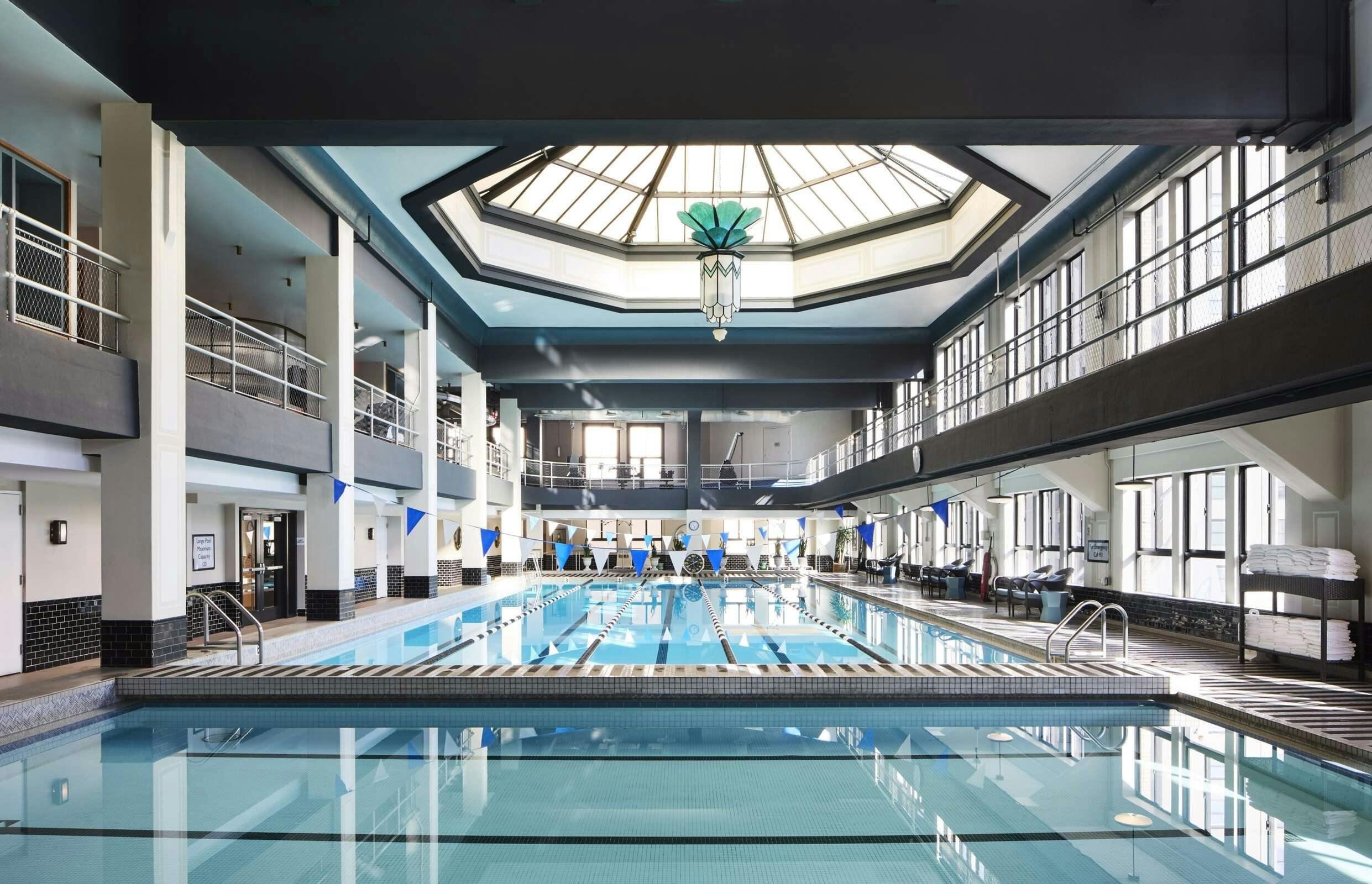 Hotel Los Angeles Athletic Club photo 1