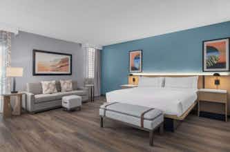 Hotel DoubleTree by Hilton Phoenix Midtown photo 1