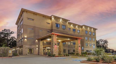 Best Western Plus Classic Inn & Suites