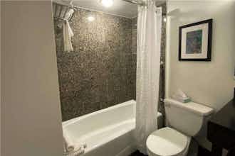 Hotel Tryp NOLA Airport photo 3