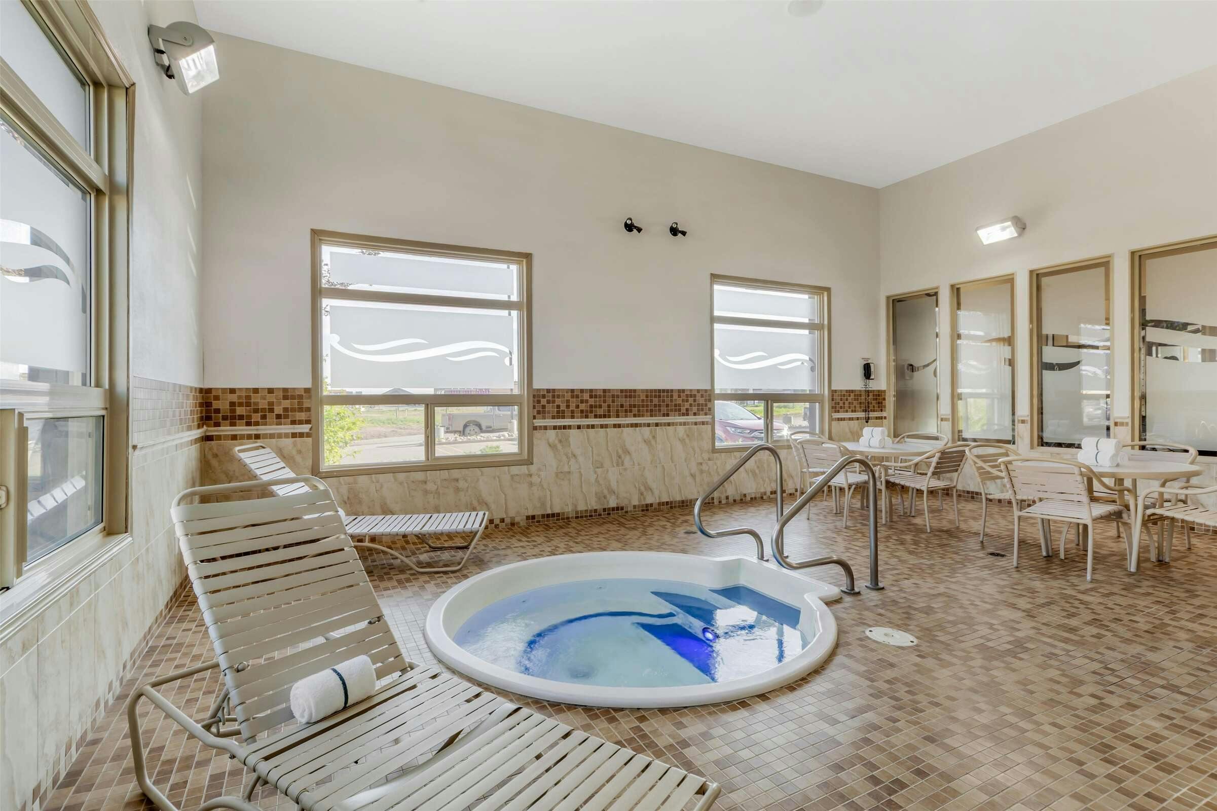Hotel Best Western Wainwright Inn & Suites photo 1