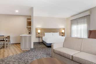 Hotel Best Western Plus Bridgewater Hotel & Convention Centre photo 1