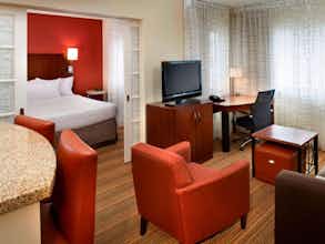 Hotel Sonesta ES Suites Detroit Warren photo 1