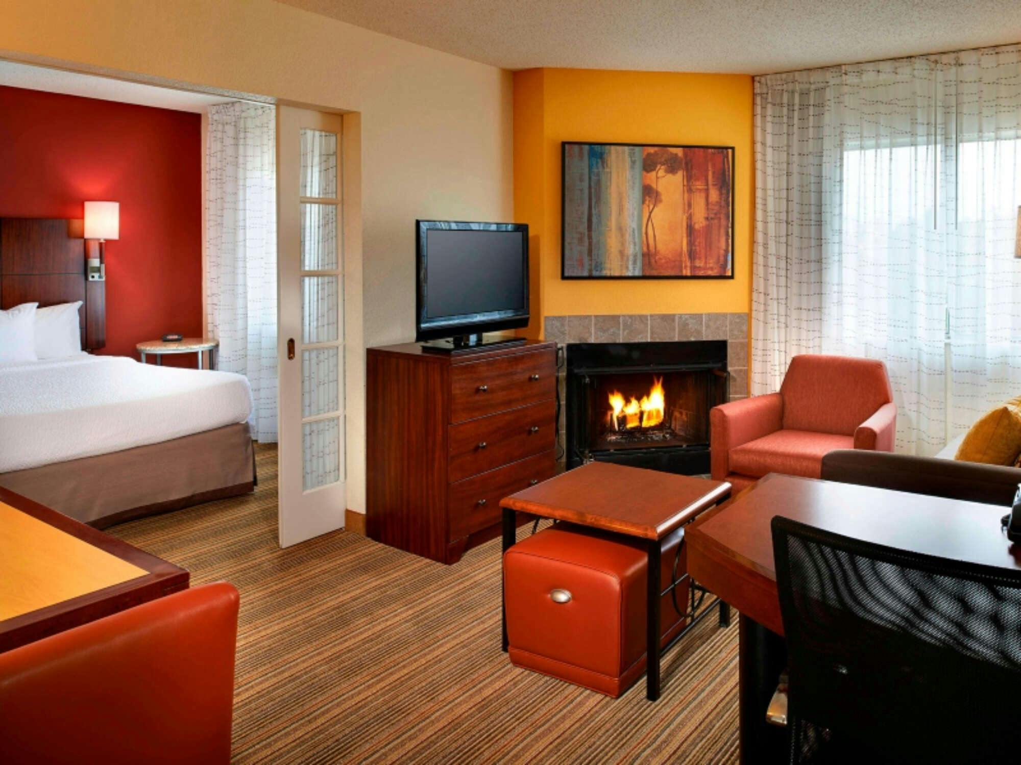 Hotel Sonesta ES Suites Detroit Warren photo 4