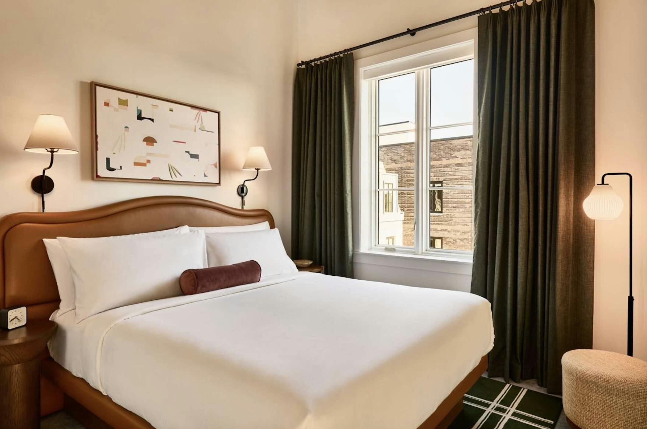 Hotel The Ann Savannah, Apartments by Marriott Bonvoy photo 4