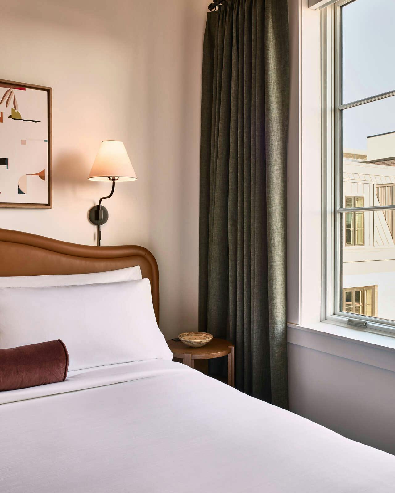 Hotel The Ann Savannah, Apartments by Marriott Bonvoy photo 5