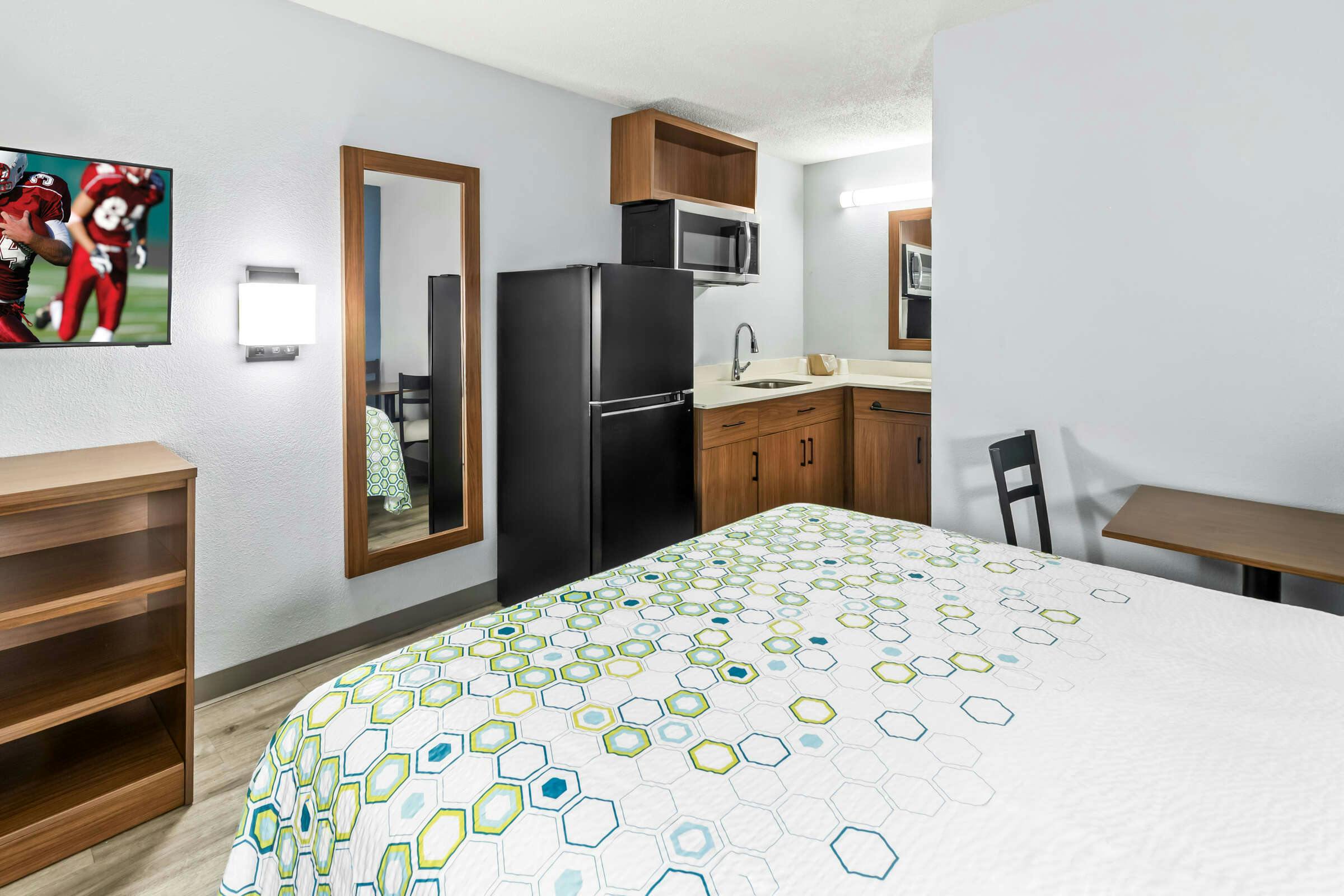 Hotel HomeTowne Studios Florence, KY-Cincinnati Airport photo 5