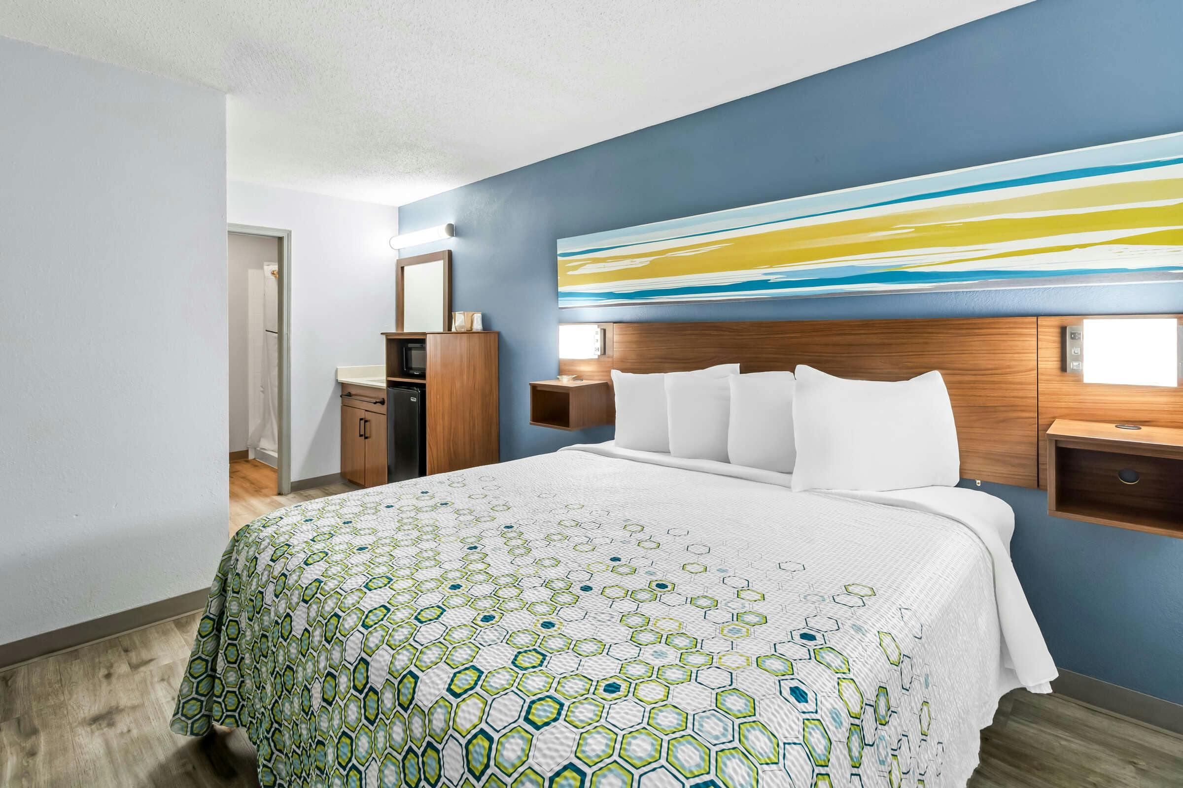 Hotel HomeTowne Studios Florence, KY-Cincinnati Airport photo 4