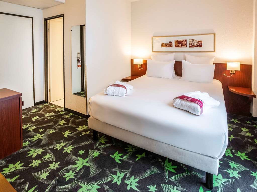 Hotel Hôtel Mercure Lourdes Impérial photo 1