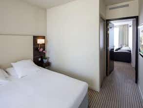 Hotel Mercure Aix En Provence La Duranne Gare Tgv photo 2