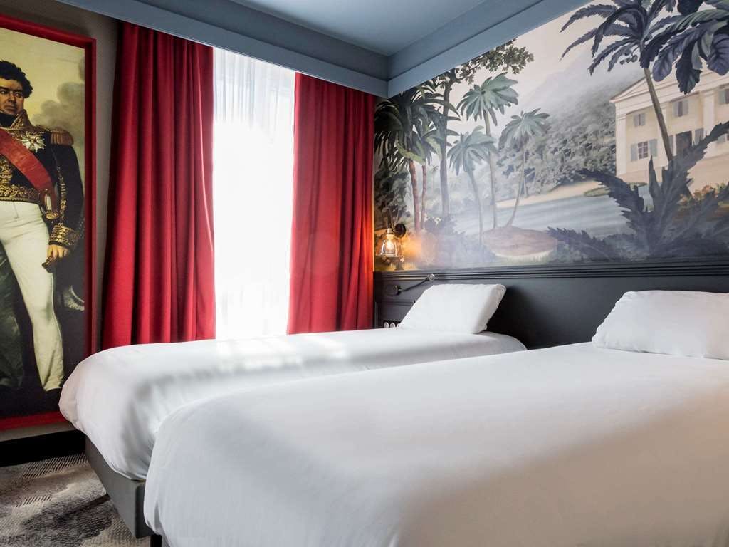 Hotel Mercure Rochefort La Corderie Royale photo 2