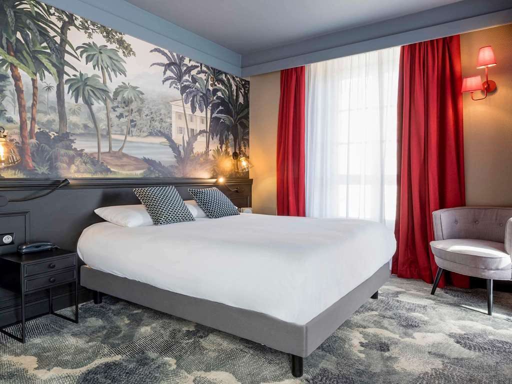 Hotel Mercure Rochefort La Corderie Royale photo 1