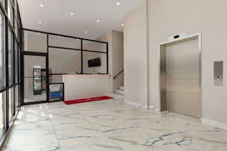 Hotel Ramada by Wyndham Brooklyn Empire Blvd photo 3