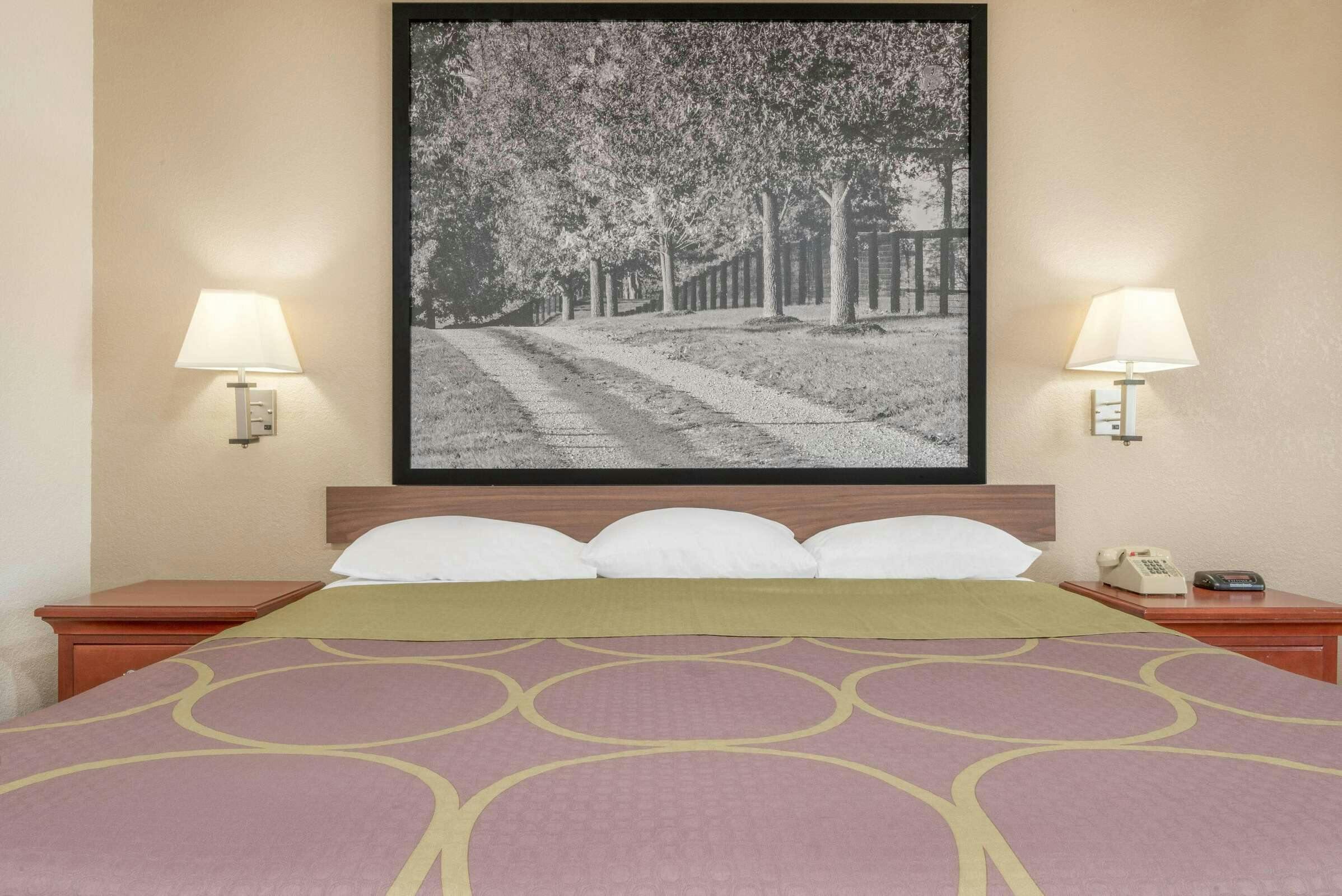 Hotel Super 8 by Wyndham Vincennes photo 5