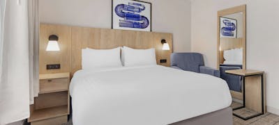 Sonesta Simply Suites Boston Burlington