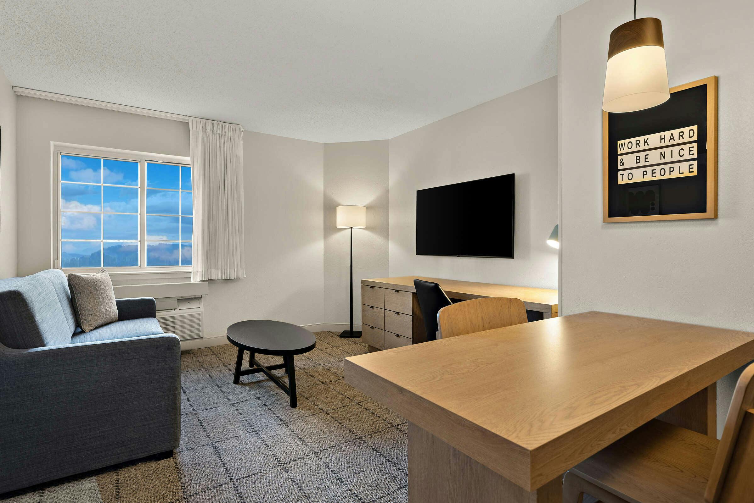 Hotel Sonesta Simply Suites Boston Burlington photo 3