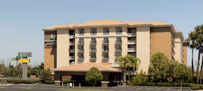 Embassy Suites by Hilton Anaheim North
