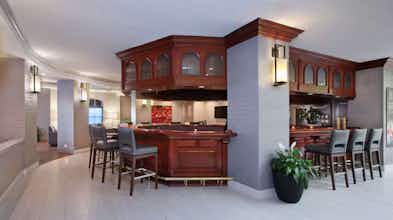 Hotel Embassy Suites by Hilton Anaheim North photo 3