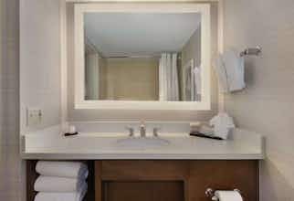 Hotel Embassy Suites by Hilton Anaheim North photo 2