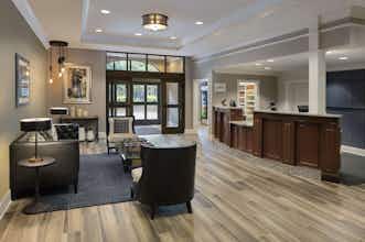 Hotel Residence Inn by Marriott Savannah Downtown/Historic District photo 3