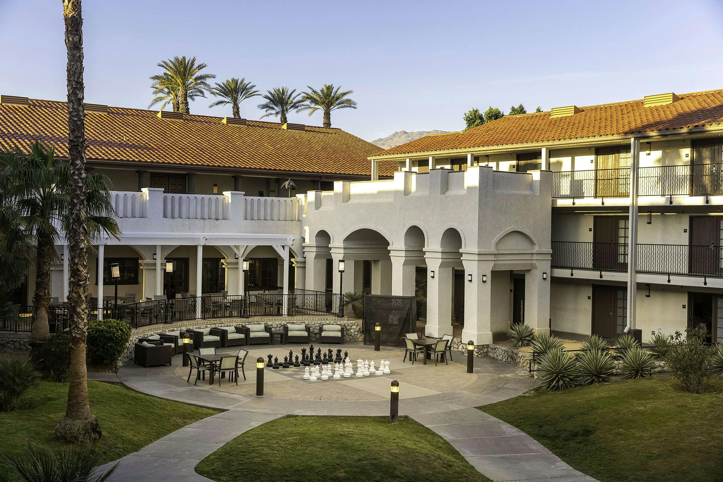 Embassy Suites by Hilton Palm Desert