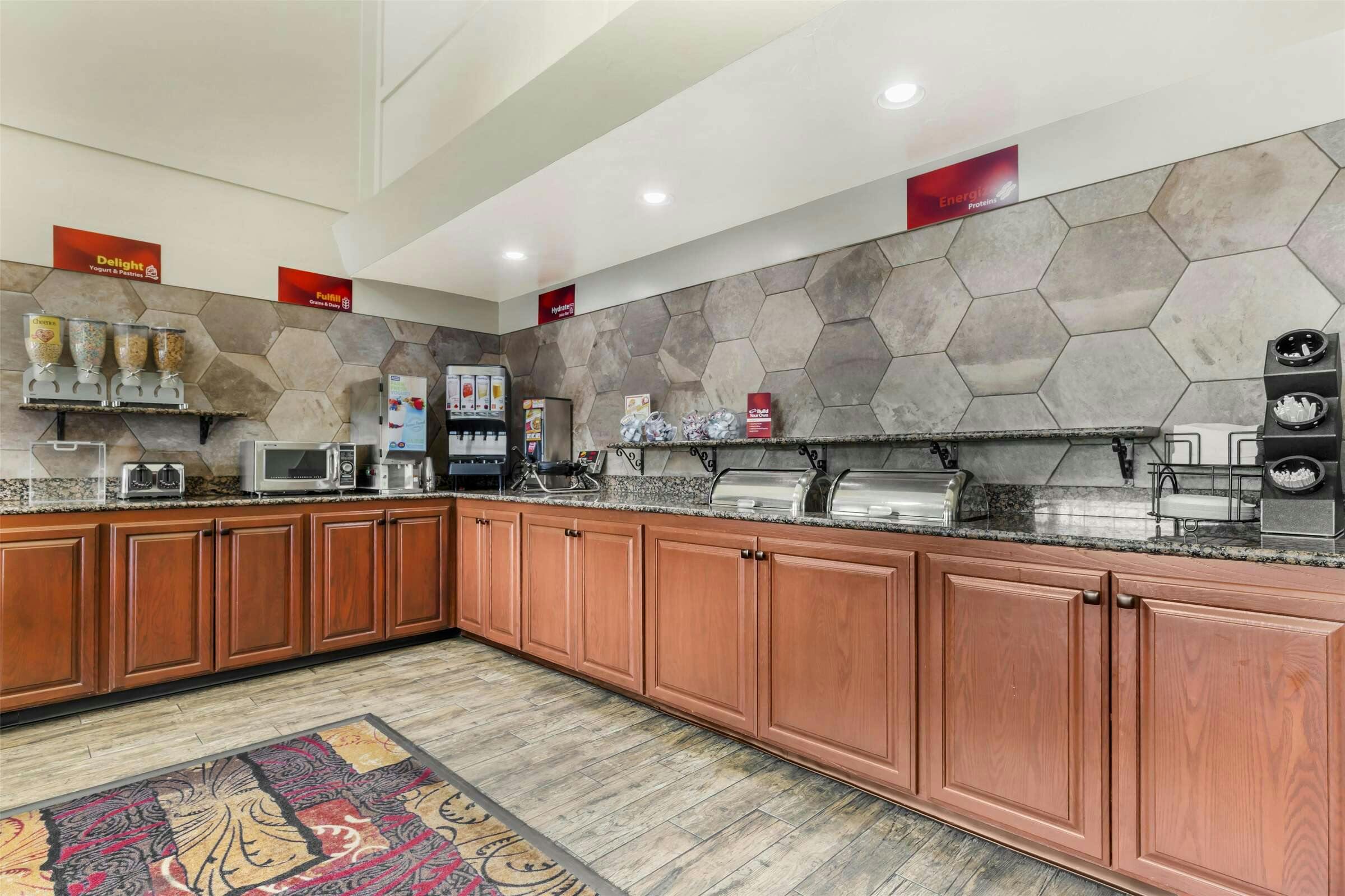 Hotel Best Western Plus Yukon photo 5