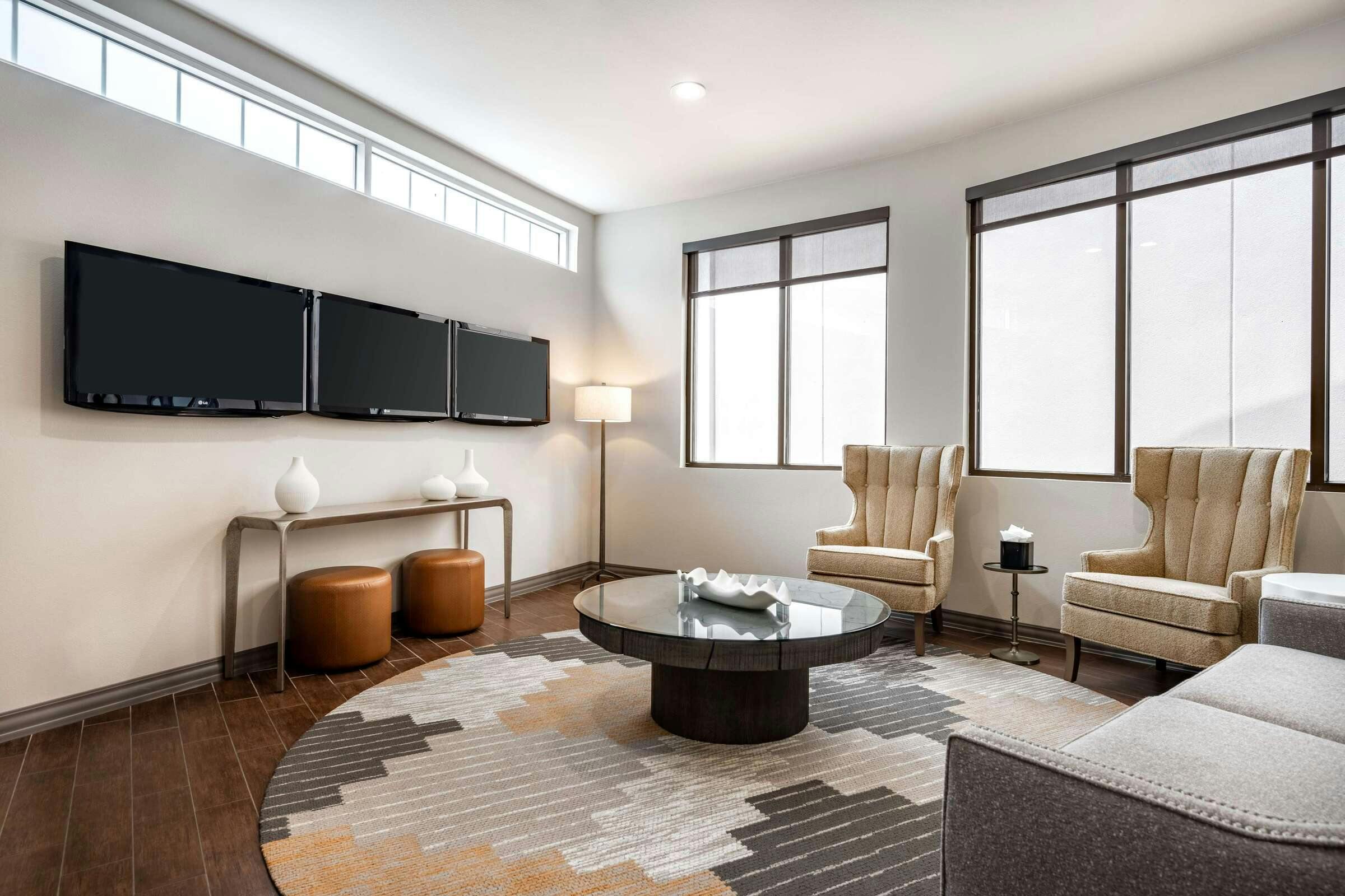 Hotel Best Western Premier Bryan College Station photo 2