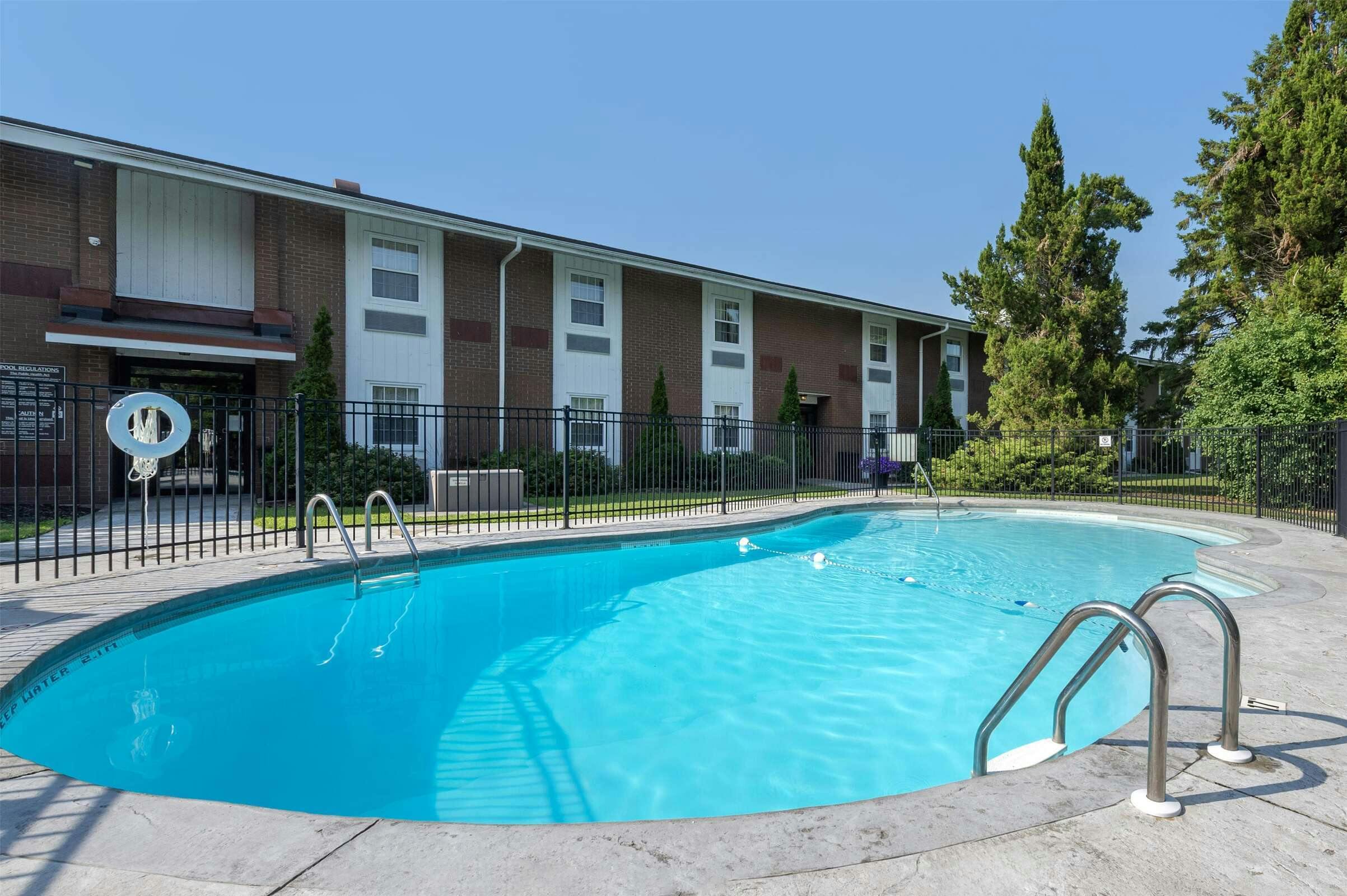 Hotel Best Western Parkway Inn & Conference Centre photo 4