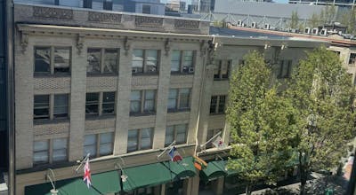 Washington Plaza Apartments