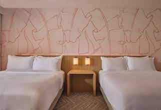 Hotel Ambassador Waikiki, Tapestry Collection by Hilton photo 1