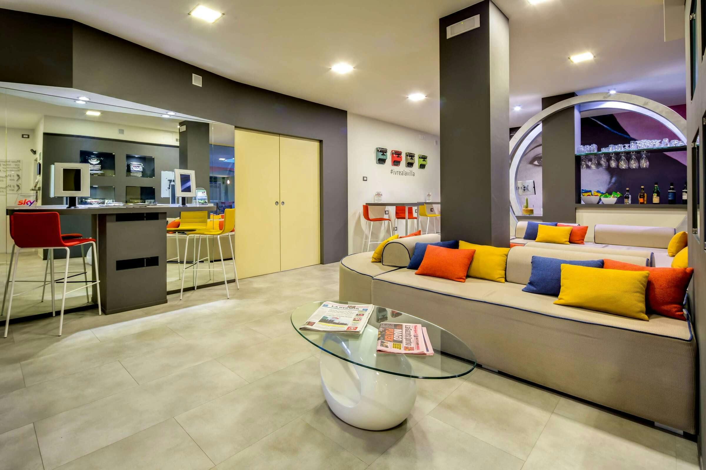 Hotel La Villa, Sure Hotel Collection by Best Western photo 2