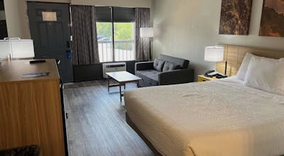 Days Inn by Wyndham Branson Ozarks