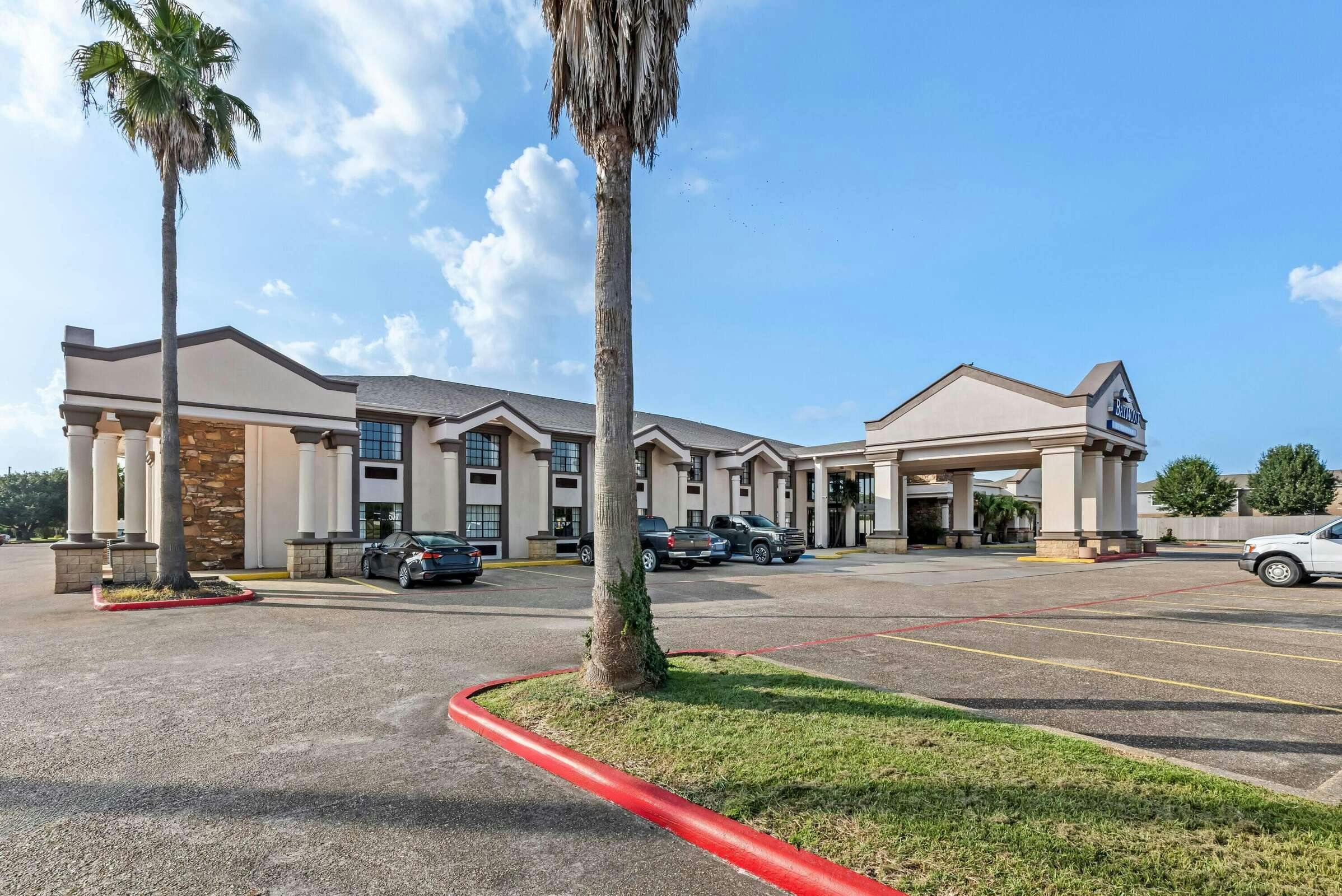 Hotel Baymont Port Arthur/Groves photo 1
