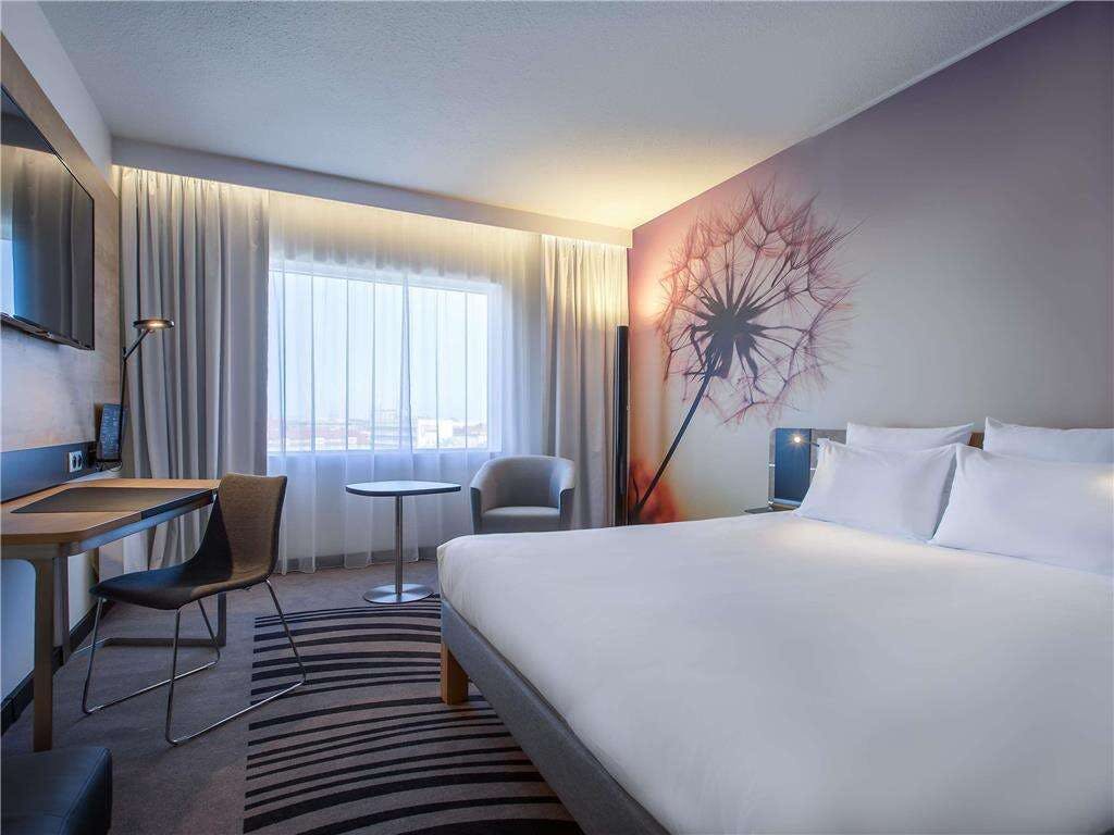 Hotel Novotel Wroclaw Centrum photo 3