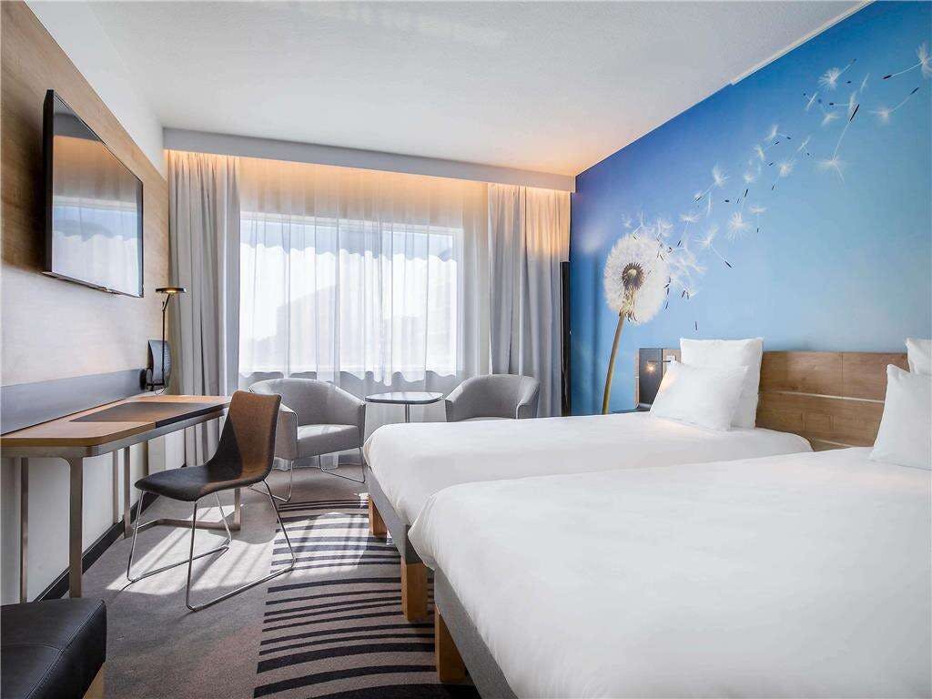 Hotel Novotel Wroclaw Centrum photo 4