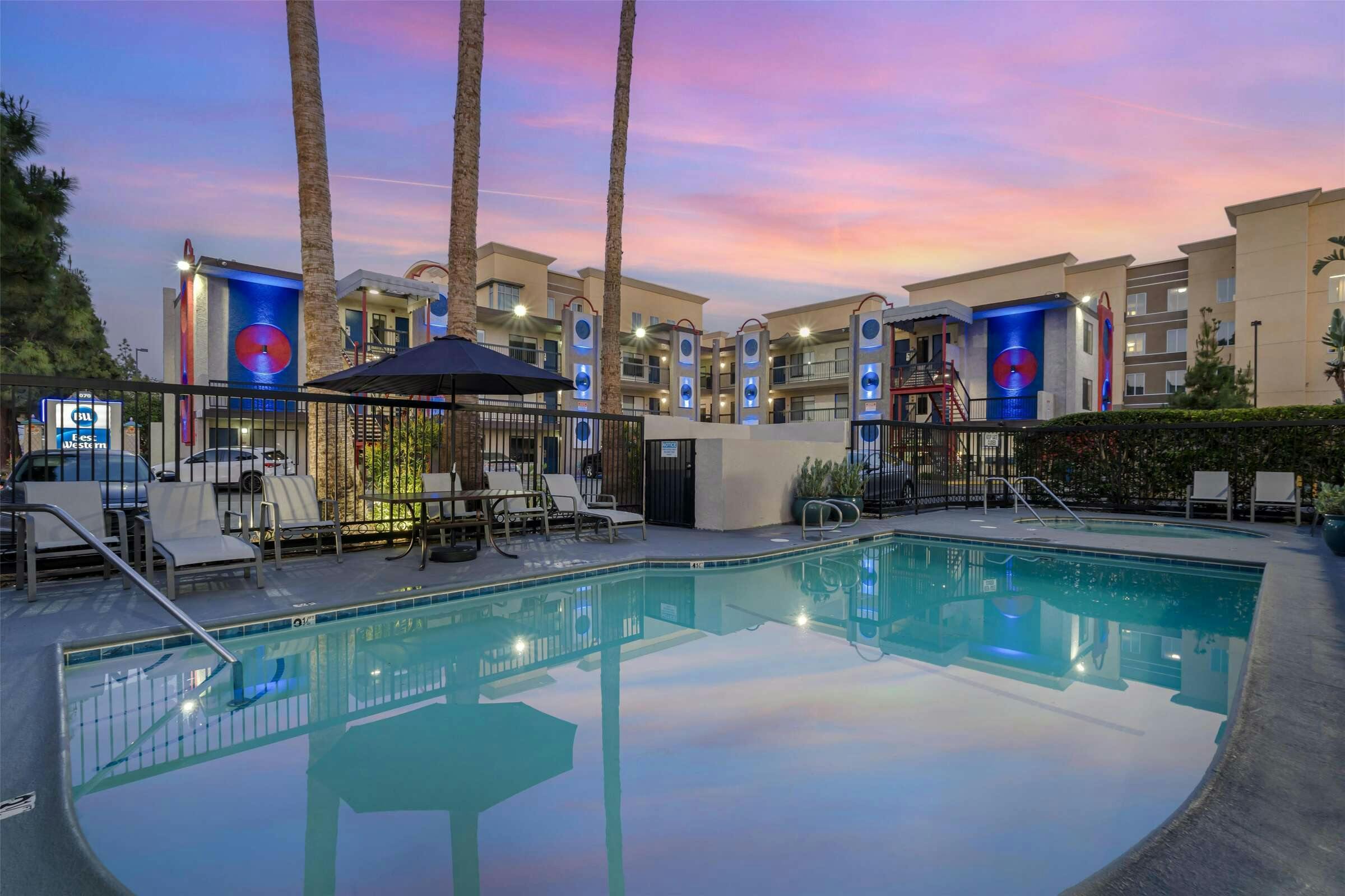 Best Western Courtesy Inn