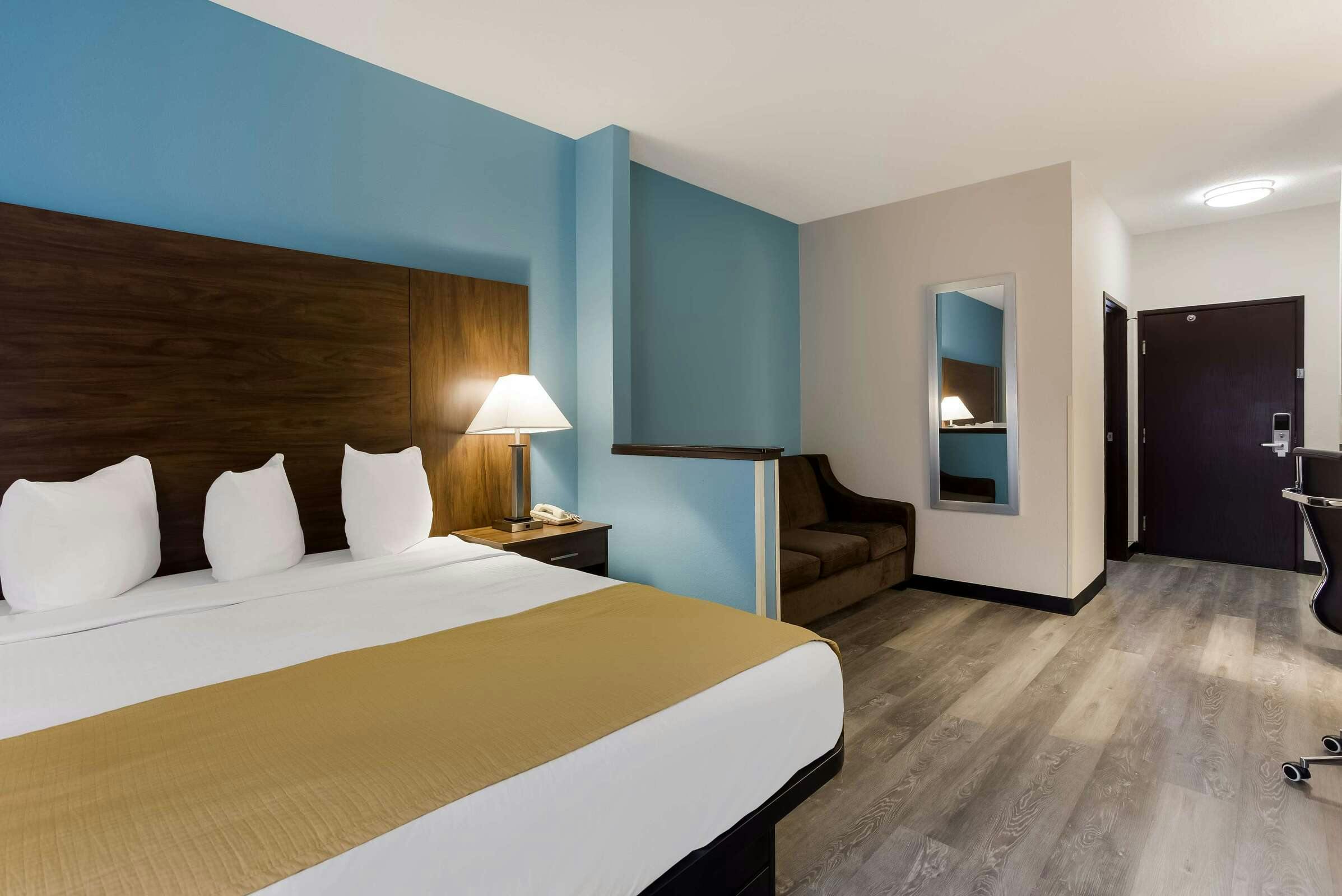 Hotel Best Western Crossroads Inn photo 1