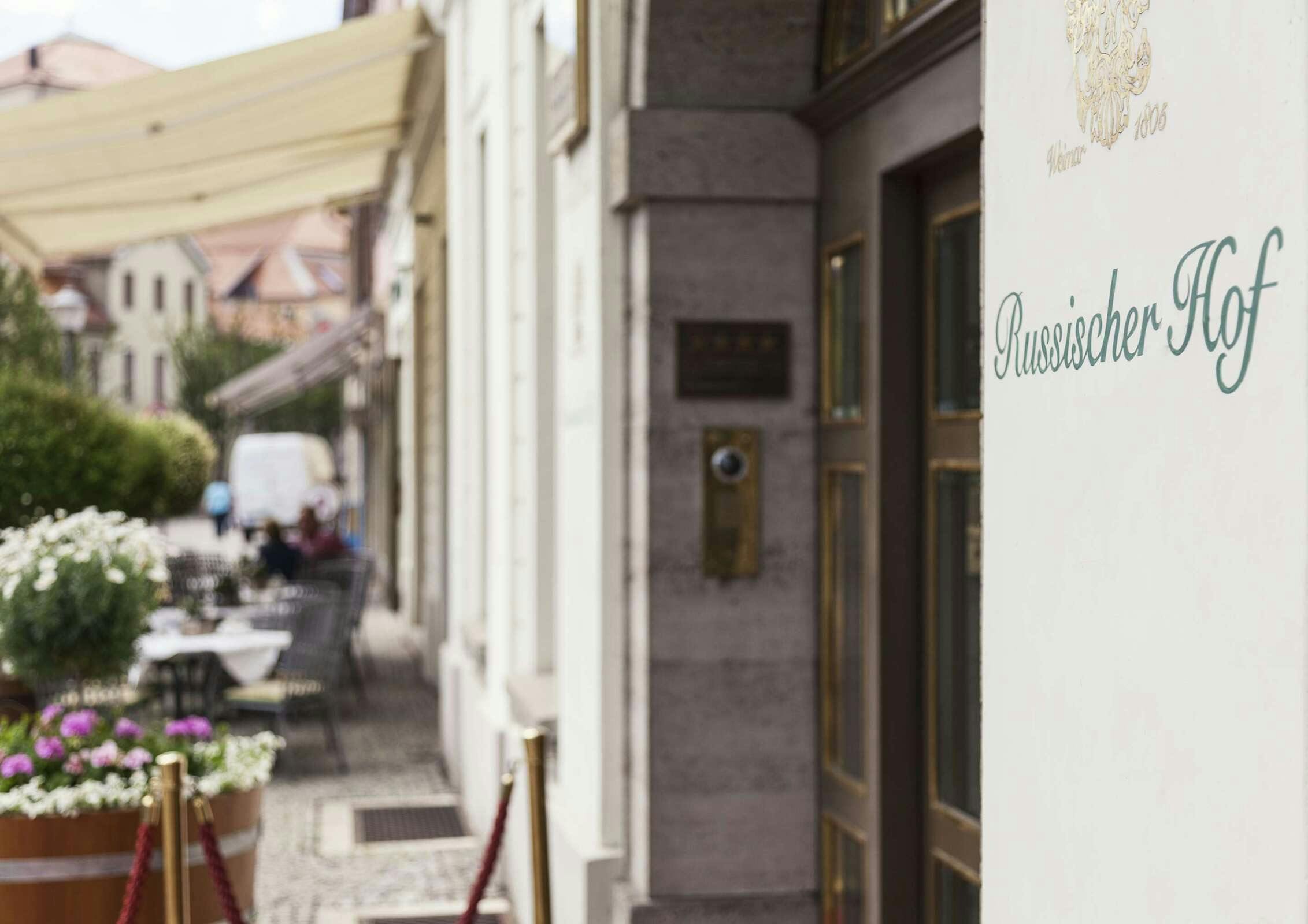 Hotel Best Western Premier Grand Hotel Russischer Hof photo 3