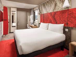 Hotel Ibis Coventry Centre photo 2