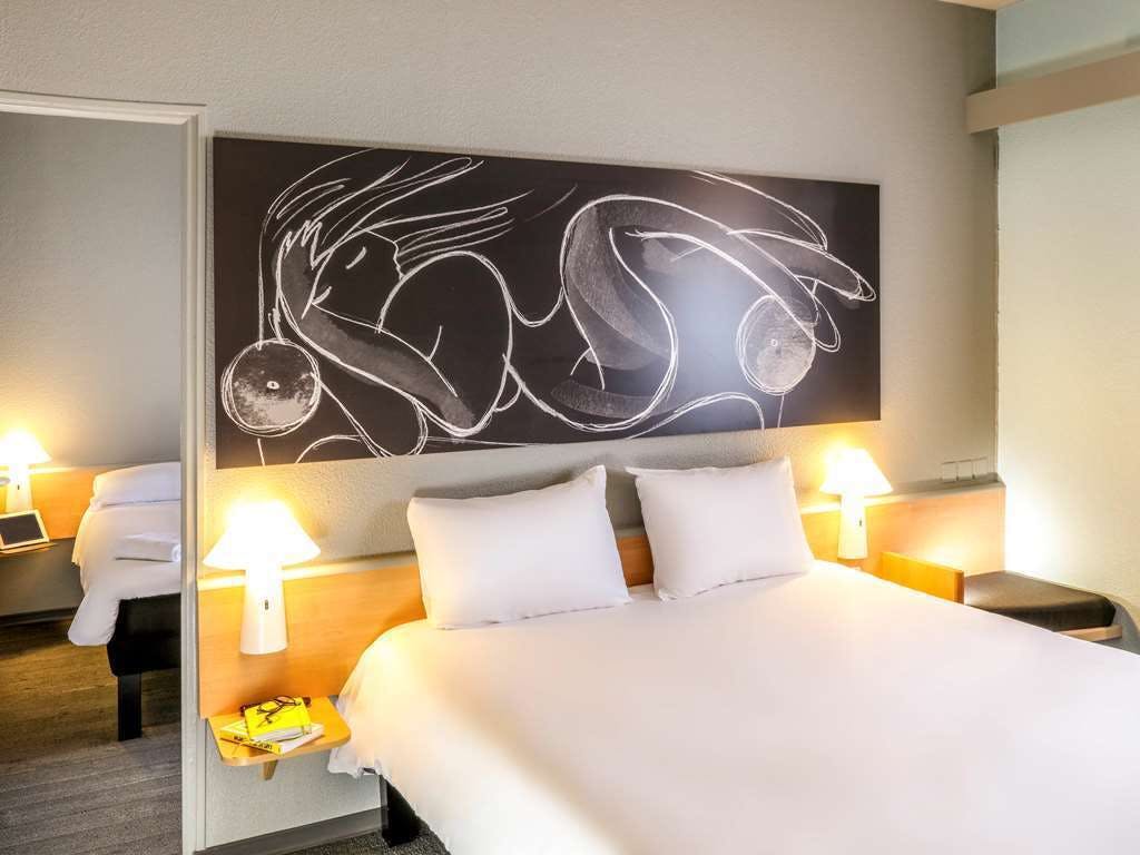 Hotel Ibis Orange Sud photo 2