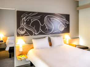 Hotel Ibis Orange Sud photo 2