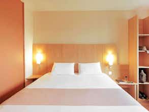 Hotel Ibis Stuttgart Centrum photo 1