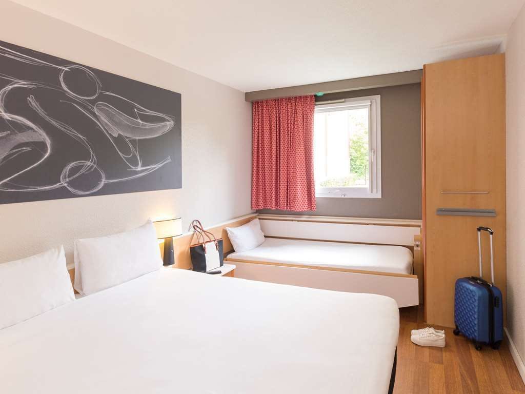 Hotel Ibis Besançon Centre La City photo 1