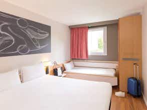 Hotel Ibis Besançon Centre La City photo 1