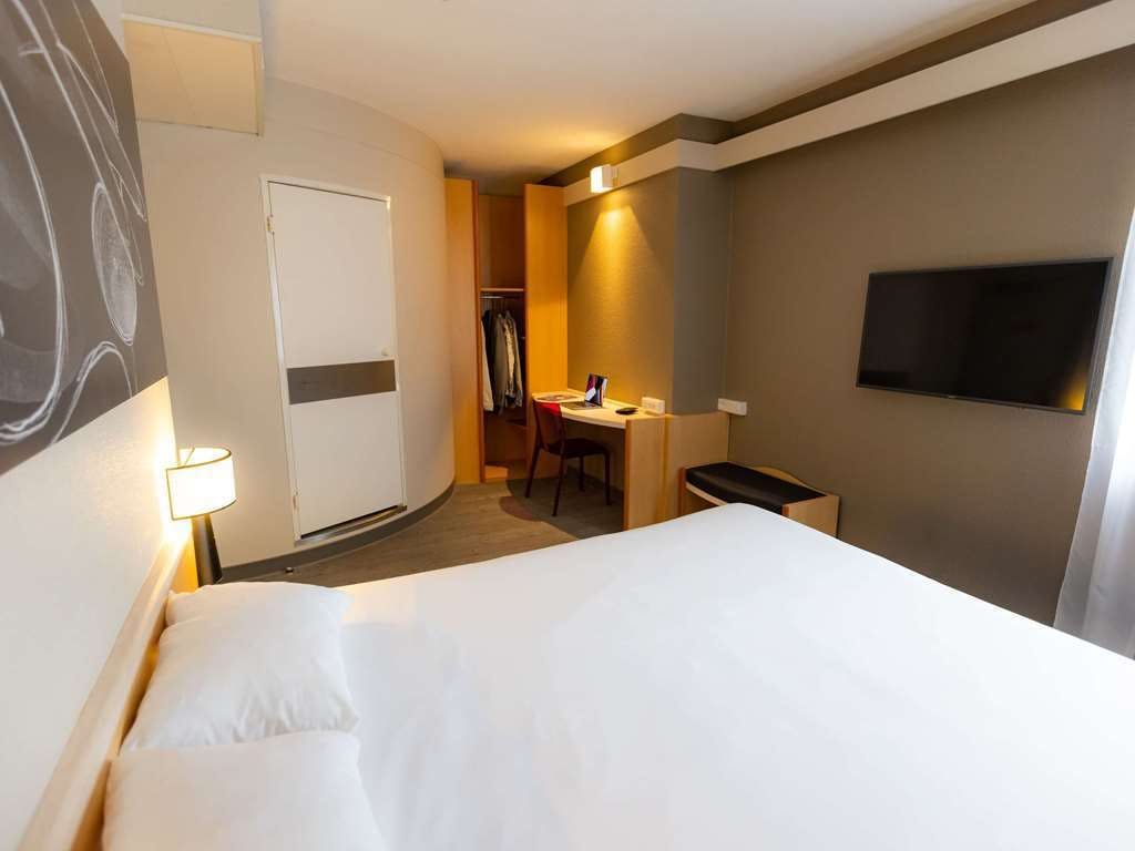 Hotel Ibis Besançon Centre La City photo 2