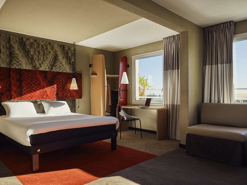 Hotel Ibis La Ciotat photo 3